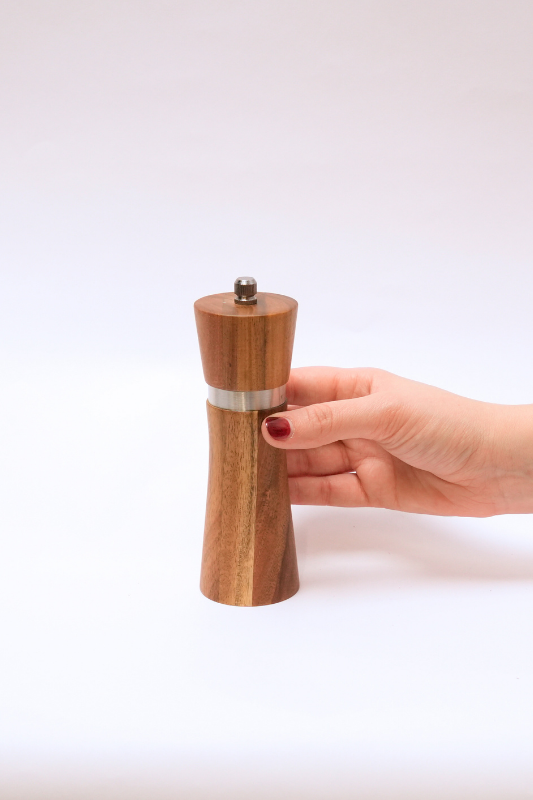 Molinillo Pequeño Para Sal y Pimienta De Madera De Acacia