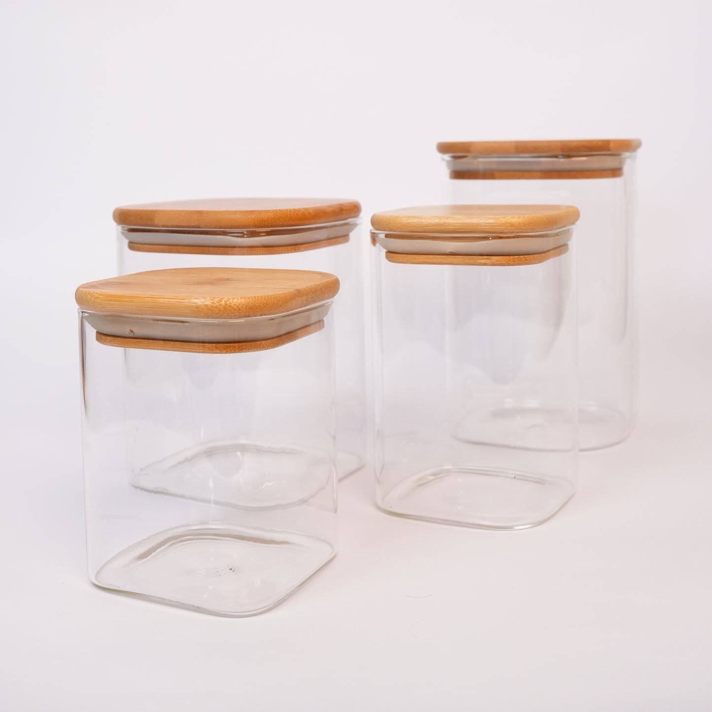 Set de 4 Frascos De Vidrio Con Tapa De Bambú