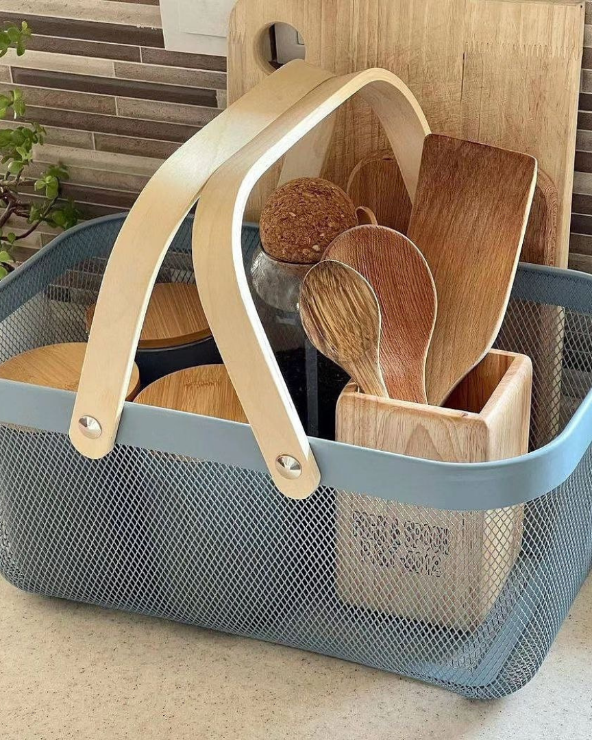 Canasto De Metal Rectangular Con Agarraderas De Bambú