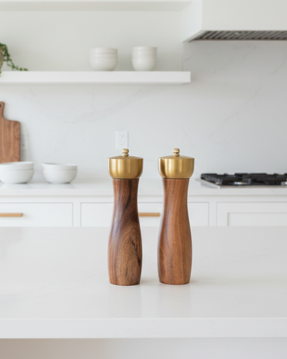 Set De 2 Molinillos Para Sal y Pimienta De Madera De Acacia Con Dorado