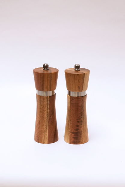 Set De 2 Molinillos Pequeños Para Sal y Pimienta De Madera De Acacia